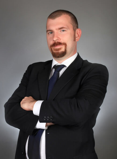 MACIEJ PERZYŃSKI